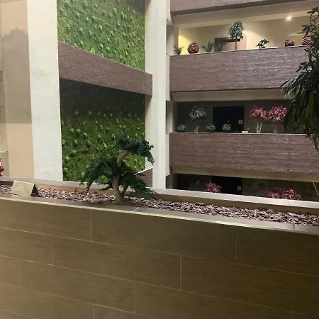 High End In Diamond Garden Building דירה *