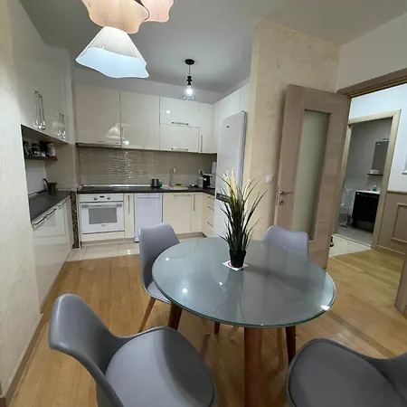 דירה High End In Diamond Garden Building *