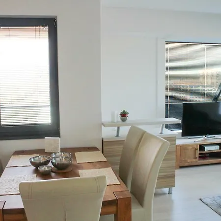 דירה High End In Diamond Garden Building