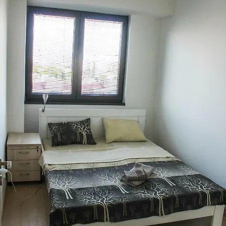 High End In Diamond Garden Building דירה *