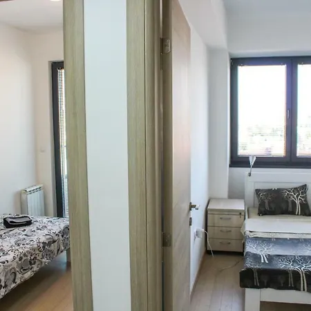 Lägenhet High End In Diamond Garden Building Skopje