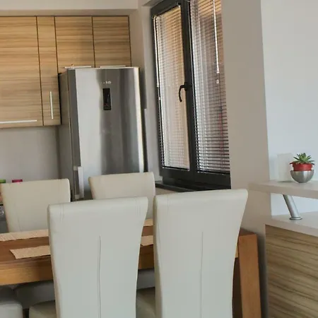 High End In Diamond Garden Building דירה *