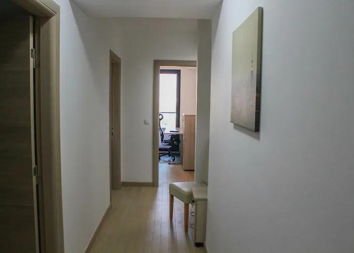 High End In Diamond Garden Building * Szkopje